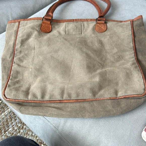 CANVAS PARIS TOTE WITH LEATHER TRIM - Picture 2 of 5